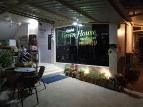  Greenhouse apartment  Nong Yat